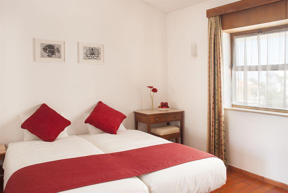 อปาร์ตาเมนโตส ตูริสติโกส ซอลลาโกส Apartment ลากอส ภายนอก รูปภาพ